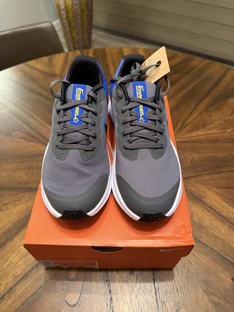 Nike Star Runner 3 (GS) – Size 6.5Y – DA2776-012