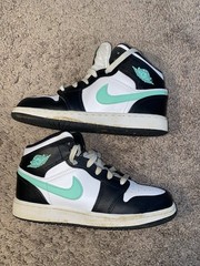 Nike Air Jordan 1 Mid GS Black White Mint Green Youth Size 3.5Y DQ8423-103