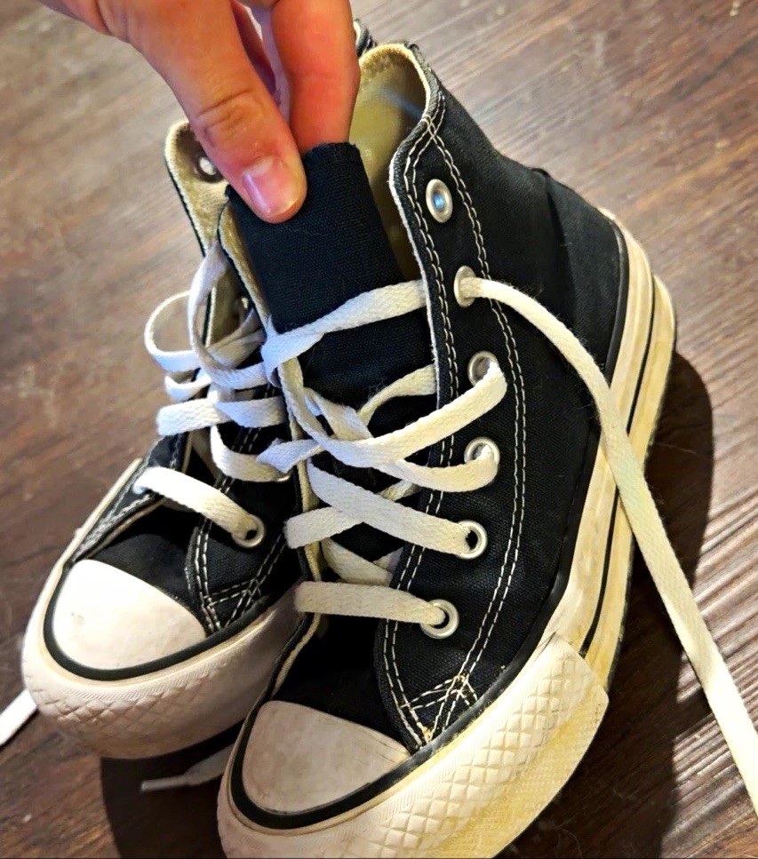 Converse Men’s High Top Canvas Lace-Up Sneakers Black/White Solid