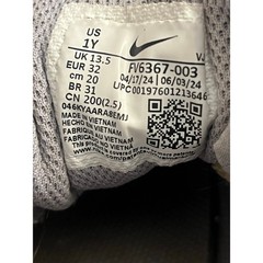 Air Jordan 1Mid SE Siempre Familia Day Of Dead Collection Size 1Y