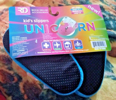 Kids Unicorn Slippers Size 2/3