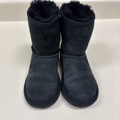 UGG Kids Classic II SHORT Boot 1017703K BLACK size 12