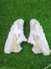 Size 7 (GS) – Nike Huarache Run Low White Pure Platinum