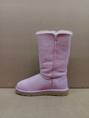 Ugg K Bailey Button Triplet Style- 1962k, Rose Quartz, Sz 2