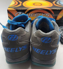 Heelys Propel 2.0 Grey & Royal Blue Size Youth 4