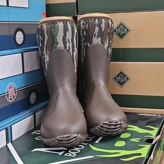 Muck Boot Company Hale Kids Bone Collector Camouflage Waterproof Boot US 3M