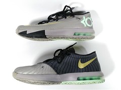 Nike KD VI PRECISION TIMING BLACK 599477 003 SIZE US 5.5Y YOUTH UK 5
