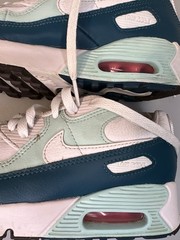 Nike Air Max 90 White Green & Teal Trainers. Big Kids Size 3Y Sneakers Shoes