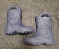 Crocs Handle It Lightweight Rain Boots Size J3 Blue Kids