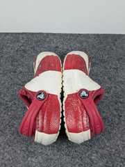Crocs Peppermint Swirl Clogs Kids Size C9 Red White Fur Lined Candy Cane Shoes
