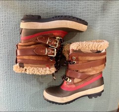 Authentic Burberry Mini Windmere Shearling Boot Khaki – Size EU29US11.5