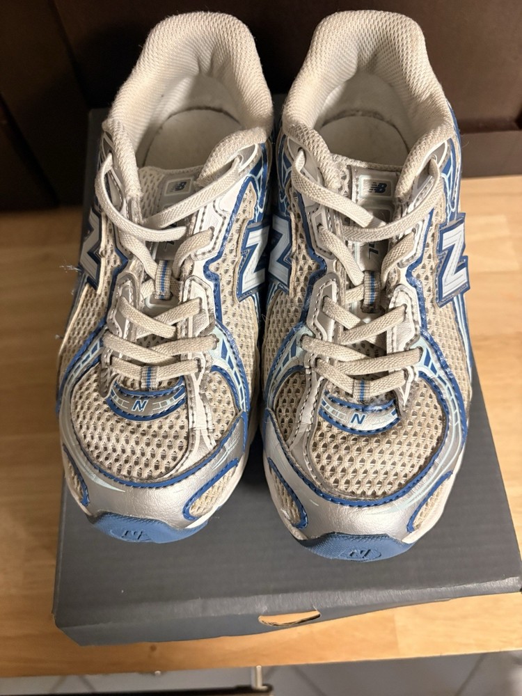 New Balance 740 Bungee Lace Blue/White Kids Size 1