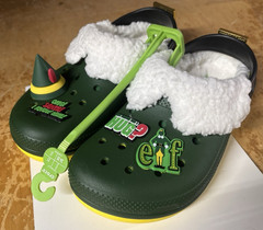 New Buddy The Elf CROCS Classic Clogs Green Big Kids 3 J3 Fur-Lined w/Jibbitz