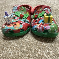 Disney Iconic Christmas Crocs Clogs Mickey & Friends Holiday Presents Child 12