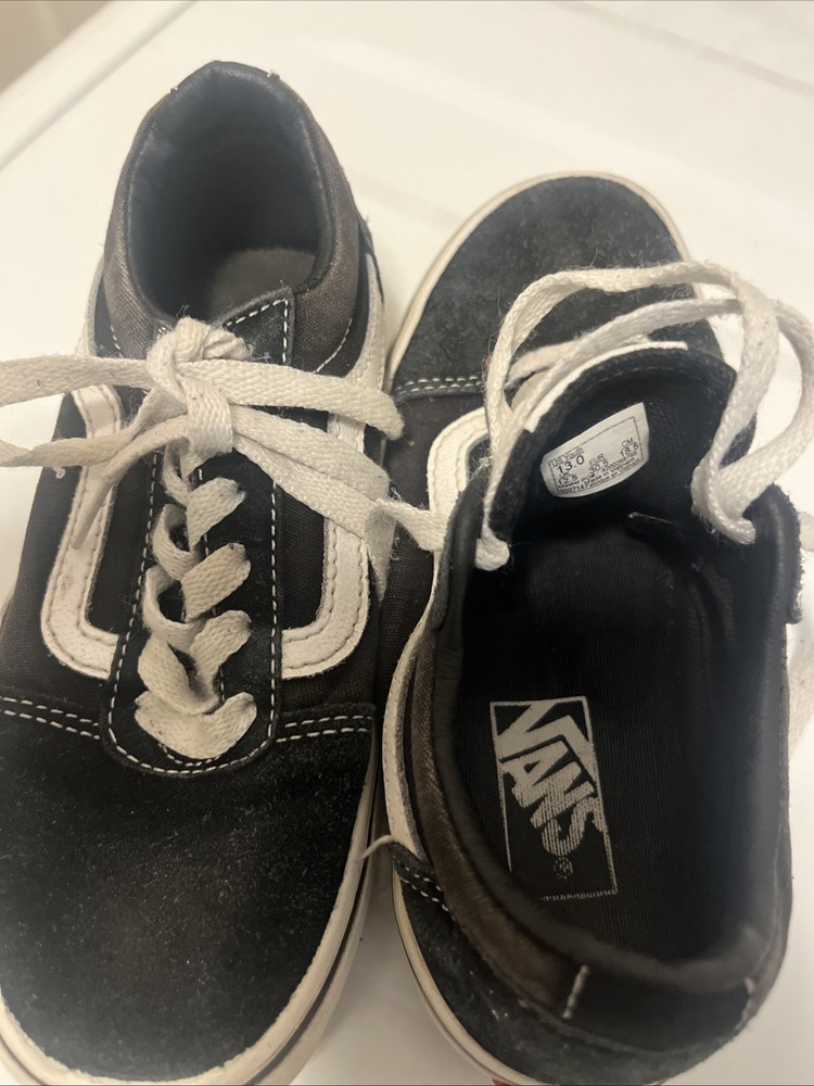 Vans Old Skool Kids Size 13 Black White Classic Skate Shoes Sneakers