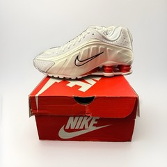 Nike Air Shox R4 White-Phantom-Red Youth Shoe Sz 6.5y Womens Sz 8 New CW2626-102