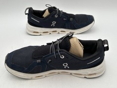 On Cloud Sky Big Kid Shoes Black/Eclipse, US 6