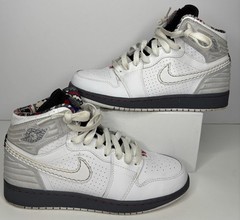 Air Jordan 1 Retro 93 GS BuGS Bunny Youth Size 6Y – Women’s 7.5 White 580515-107