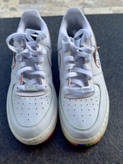 Nike Air Force 1 LV8 GS ‚Drawing‘ White Multicolor Youth Size 7 DV1366-111