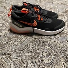 Nike Explore Next Nature Black White Orange DC5860-001 Tennis Shoes Size 6Y NEW