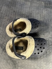 Crocs Mammoth Sherpa Lined Clogs Navy Blue Junior Child Kids Size 6-7