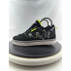 Heelys Pro 20 Prints Size 5 Youth Skate Wheeled Shoes Black Neon Green Turntable