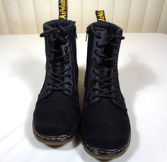 Dr. Martens‘ combs AirWair boots US youth size 3 black LA004 zip & lace ~ EUC