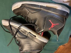 Jordan Youth Courtside 23 Black Gym RED Particle Grey Kids Sneakers Size 5